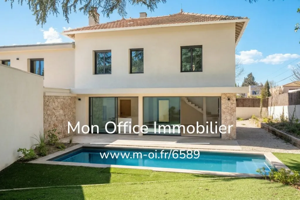 Extérieur - Maison Rénovée avec Piscine à Aix-en-Provence