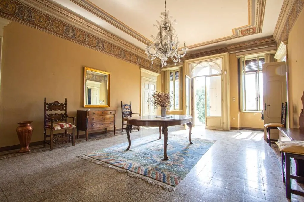 Söögituba - Old Villa with Lake Garda View in Lazise