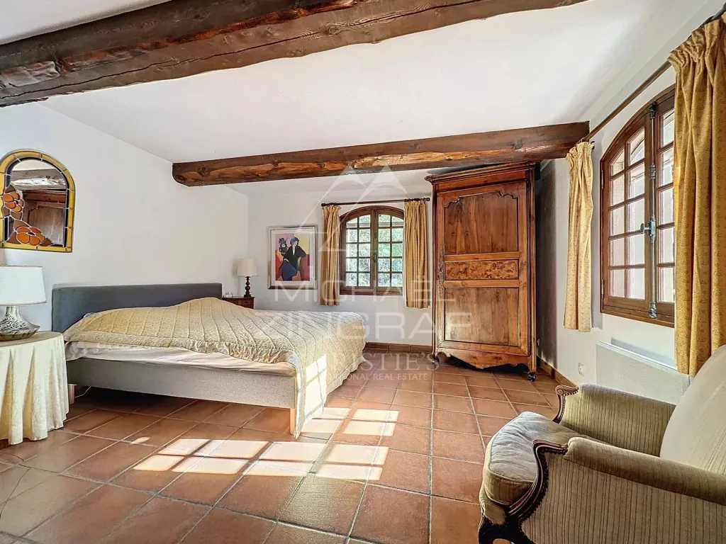 Magamistoad - 11-Piece Villa with Equestrian Potential in Callas
