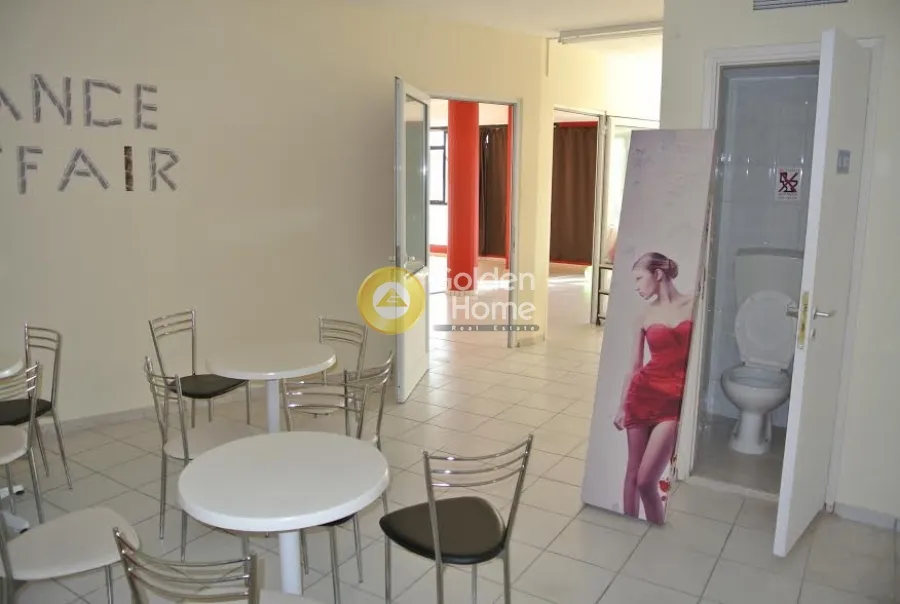 Stanze - Office Space with Storage in Aegio Centre
