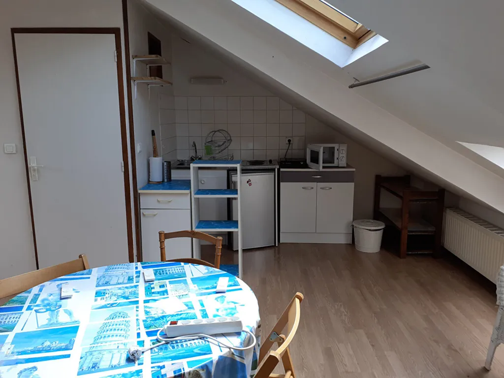 Sala da pranzo - Studio with Garden View in Bihorel