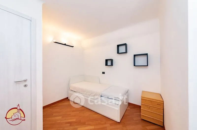 Chambres - Rented Flat with Balcony in Sestri Ponente, Genoa