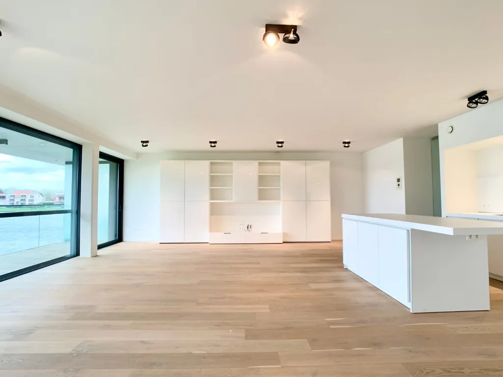 Cuisine - Appartement Luxueux avec Vue sur le Lac à Overmere