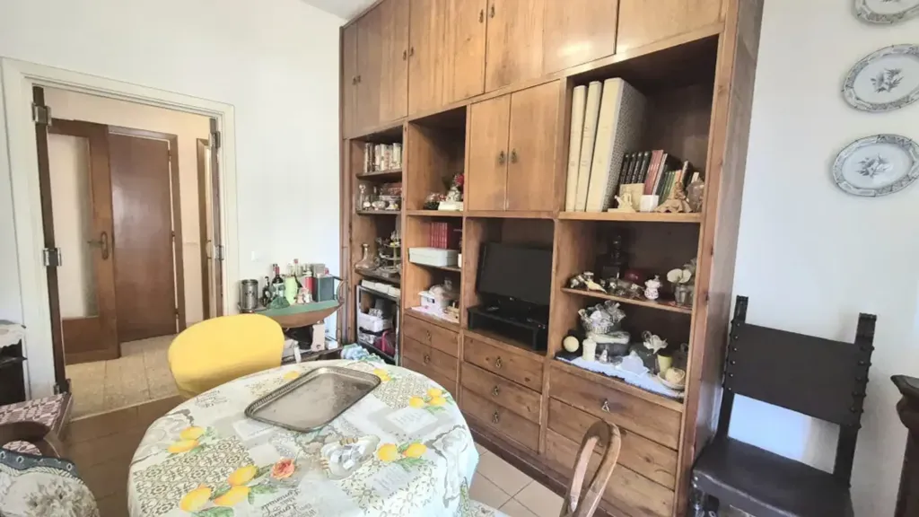 Söögituba - Classical Apartment with Balcony in Florence