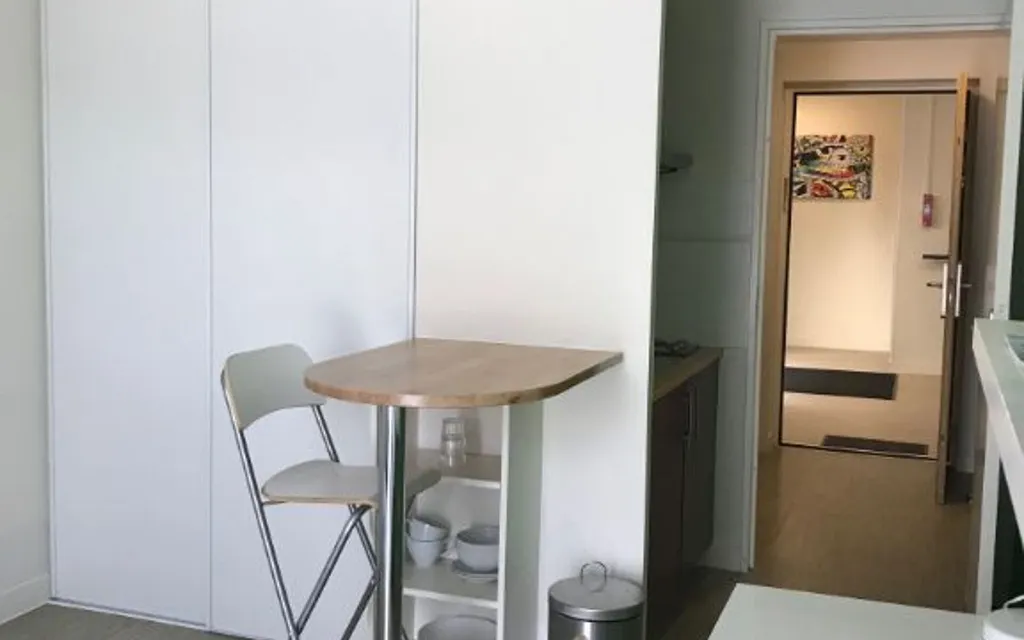 Köök - Meubled Studio with Parking in Compiègne
