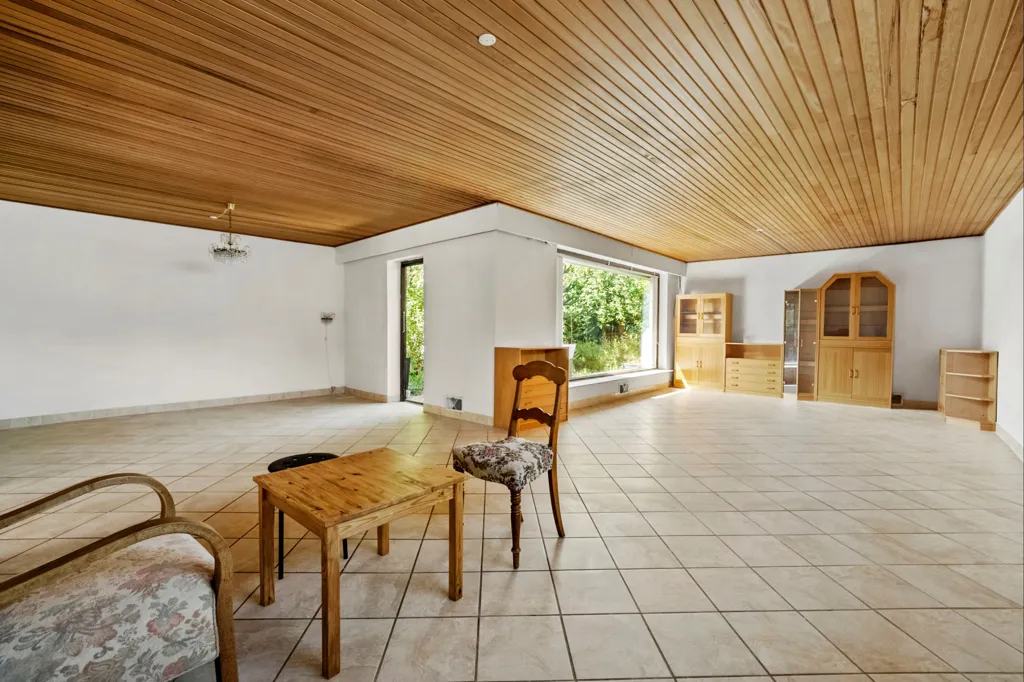 Elutuba - Large Villa for Modernisation in Albertslund
