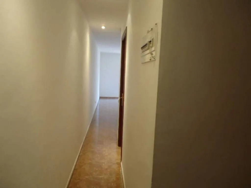 Entrée - Ground Floor Flat with Private Patio in Zona Entrada