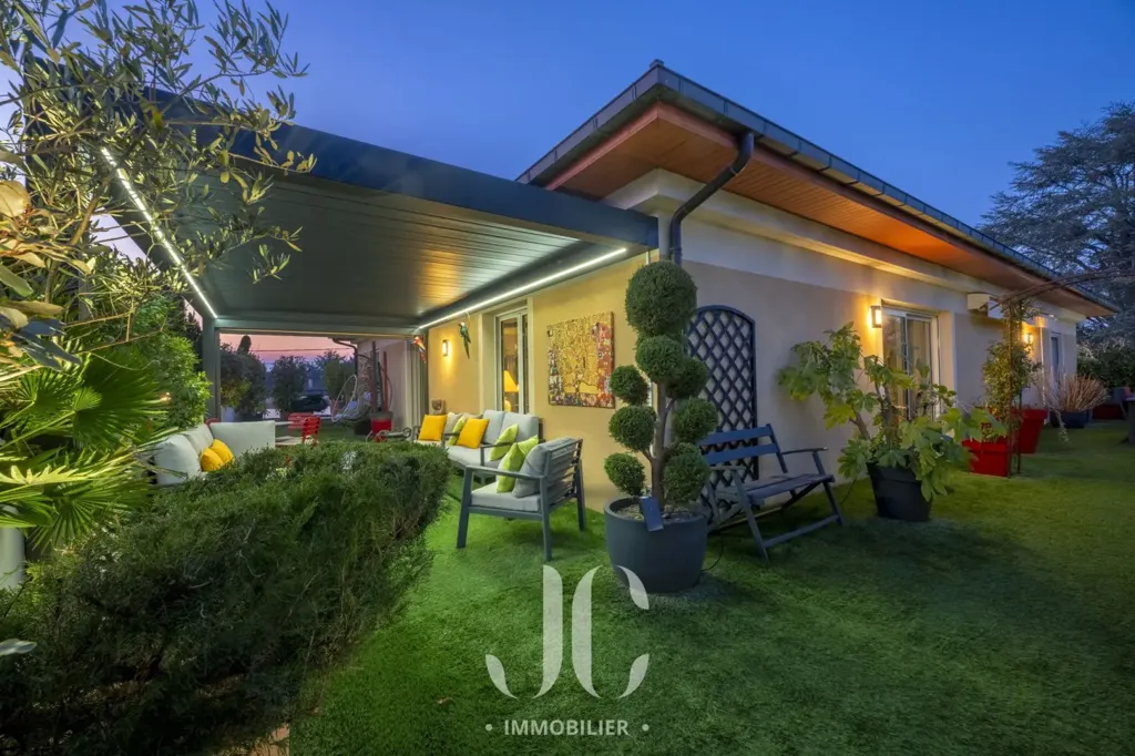 Terrass - Luxury Flat with Terrace in Tassin-la-Demi-Lune