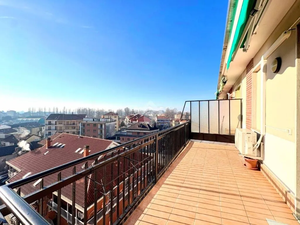 Rõdu - Apartment with Balcony and Terrace in La Loggia
