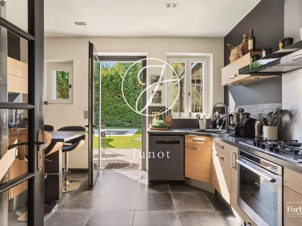 Köök - Luxury Longère with Pool in Croissy-sur-Seine