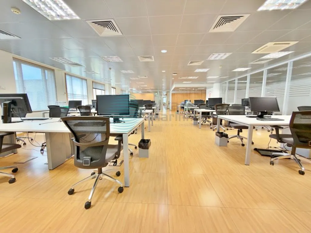 Office - Office with Air Conditioning in Campo Grande, Lisbon