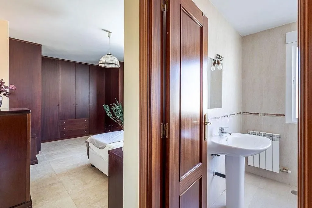Salles de bain - Chalet with Pool in Otura, Granada
