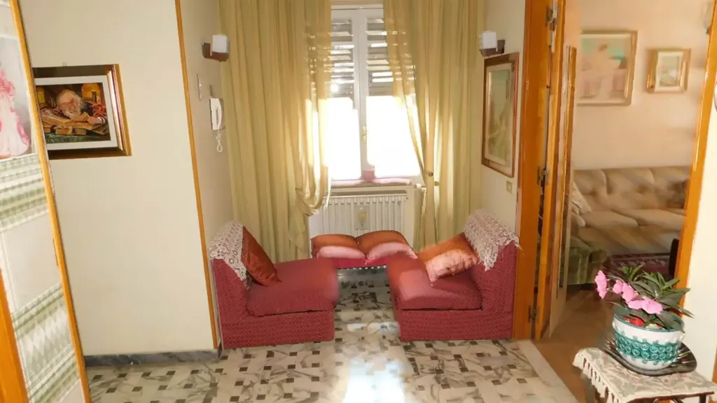 Esik - Apartment with Panoramic Veranda in Ragusa
