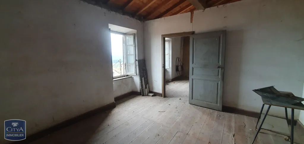 Toad - Village House with Pyrenees View in Belvis