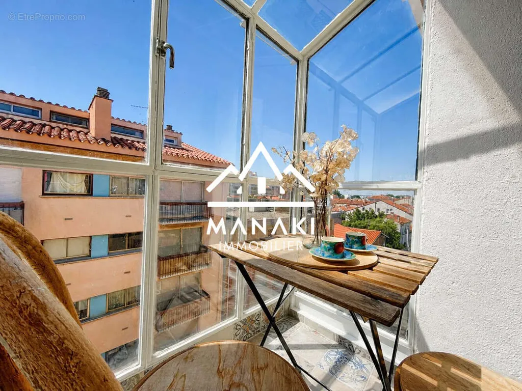 Appartement Traversant avec Véranda à Perpignan