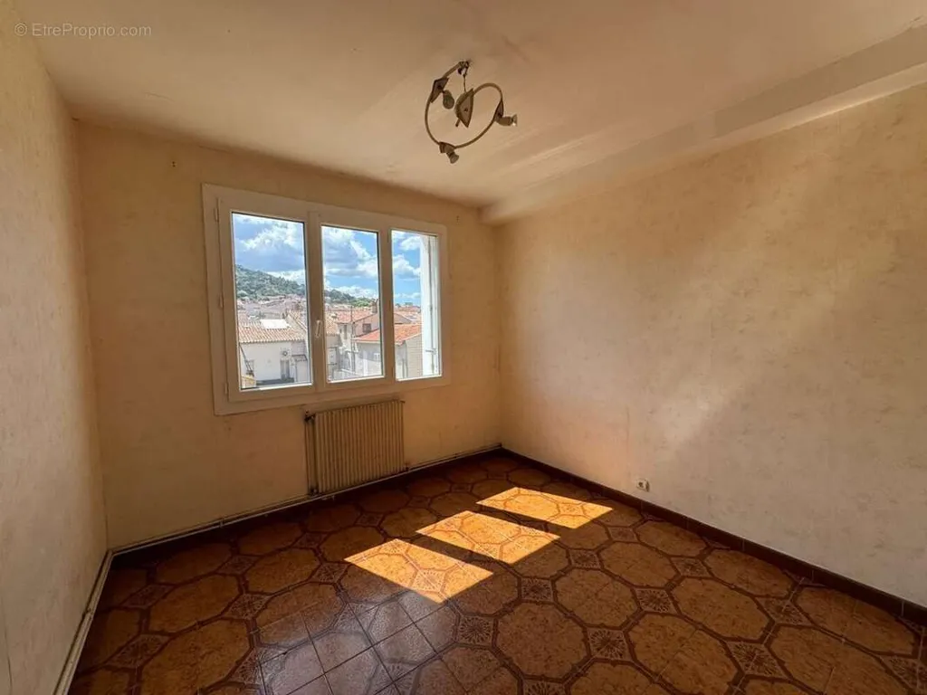 Pièces - Appartement Traversant avec Vue Mont Saint-Clair à Sète