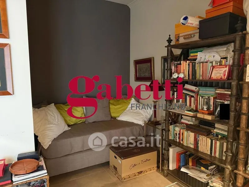 Elutuba - Fully Rented Apartment with Large Terrace in Caserta