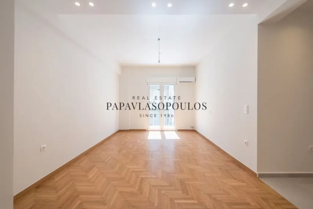 Habitaciones - Renovated Apartment with City View in Exarcheia