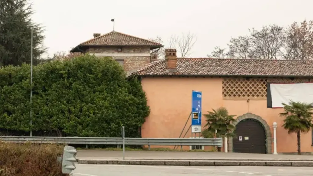 facade