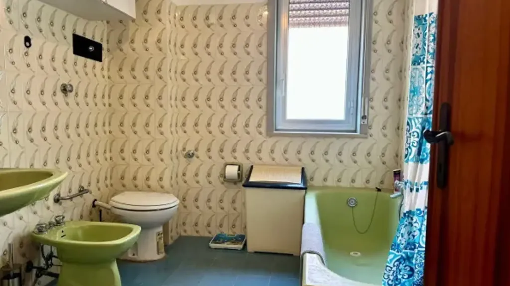 Vannitoad - Ground Floor Apartment with Garden in Oliveri