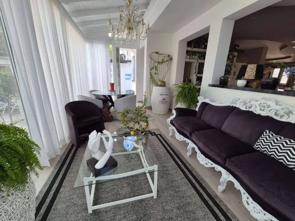 Séjour - Luxury Villa with Pool in Carini, Palermo