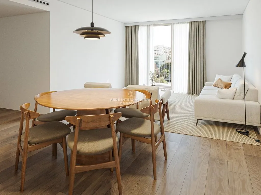 Söögituba - Luxury Flat with Balcony in Lisbon