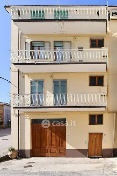 Extérieur - Terraced House with Multiple Apartments in Calitri