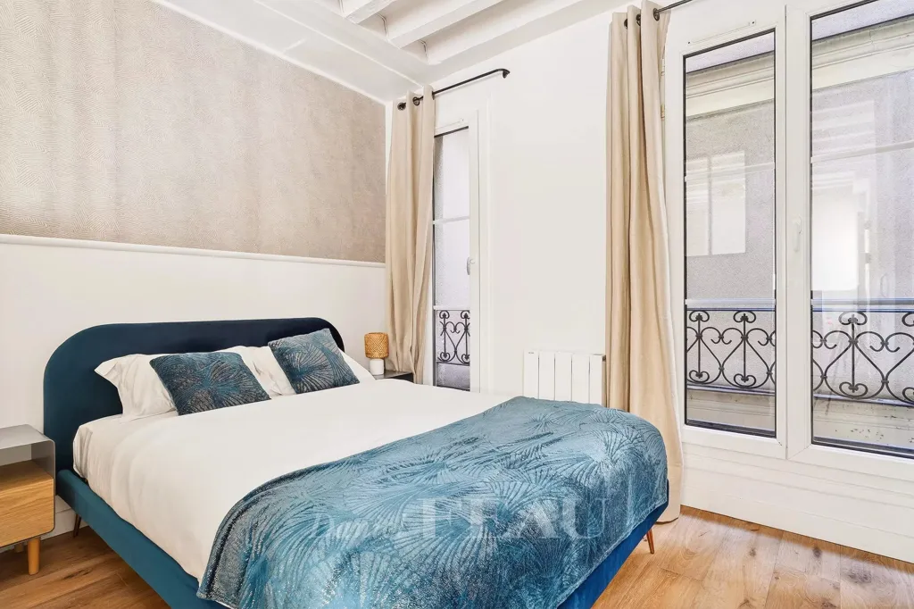 Chambres - Studio Rénové avec Fibre Optique au Marais