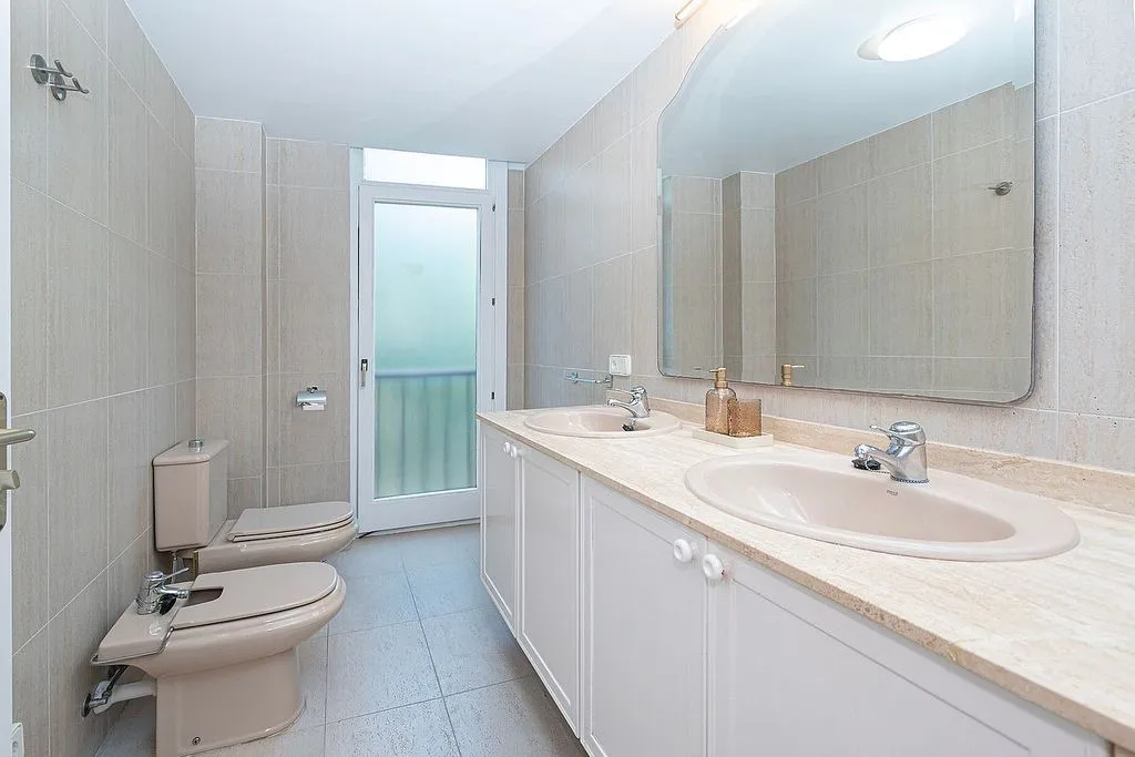 Salles de bain - Furnished Flat with Balcony in Port de Pollença