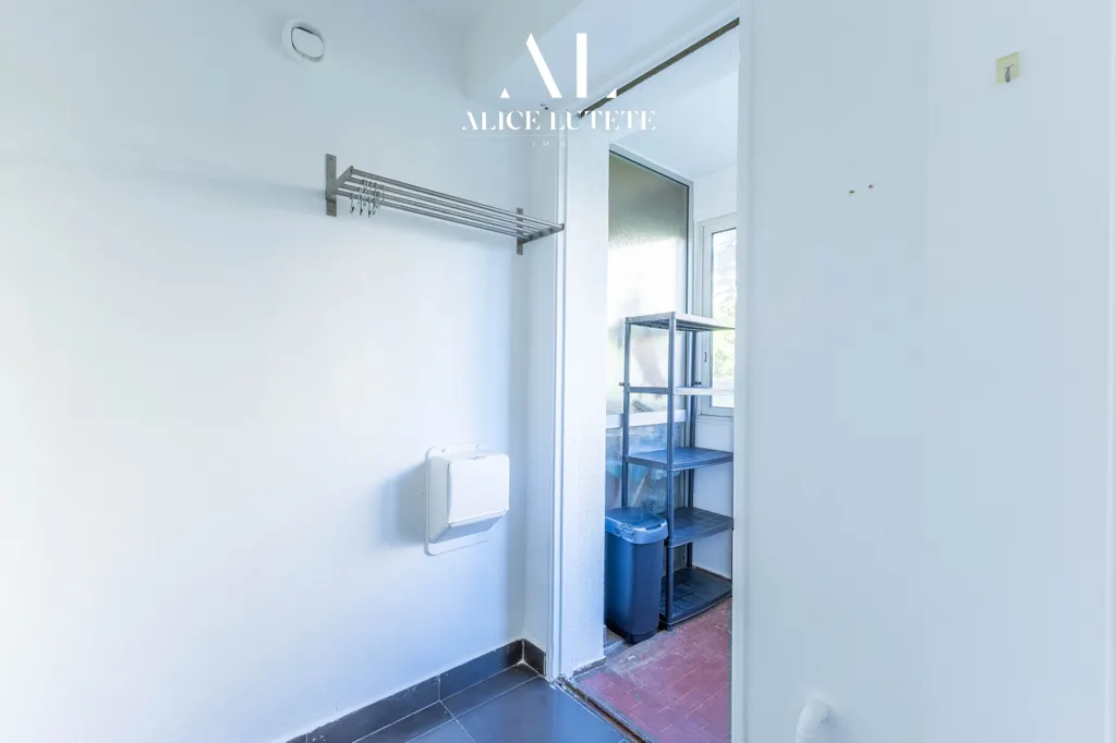 Pièces - Appartement T3 avec Balcon au Carré d'Or à Marseille