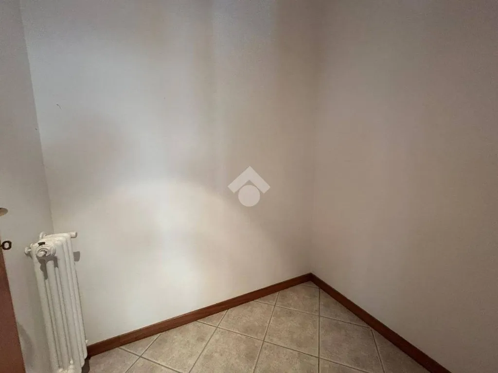 Pièces - Studio Apartment with Parking in Ravenna
