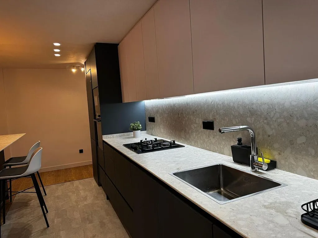 Köök - Modern Studio Flat with Garage in El Infante