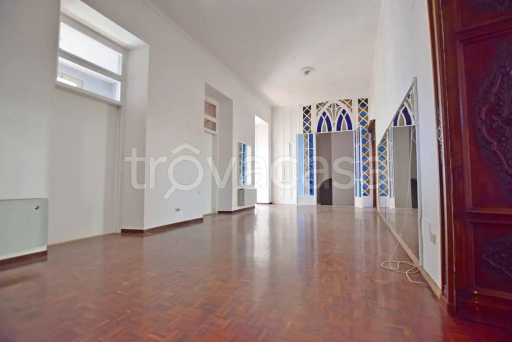 Entrée - Commercial Property with Balcony in Mondovì
