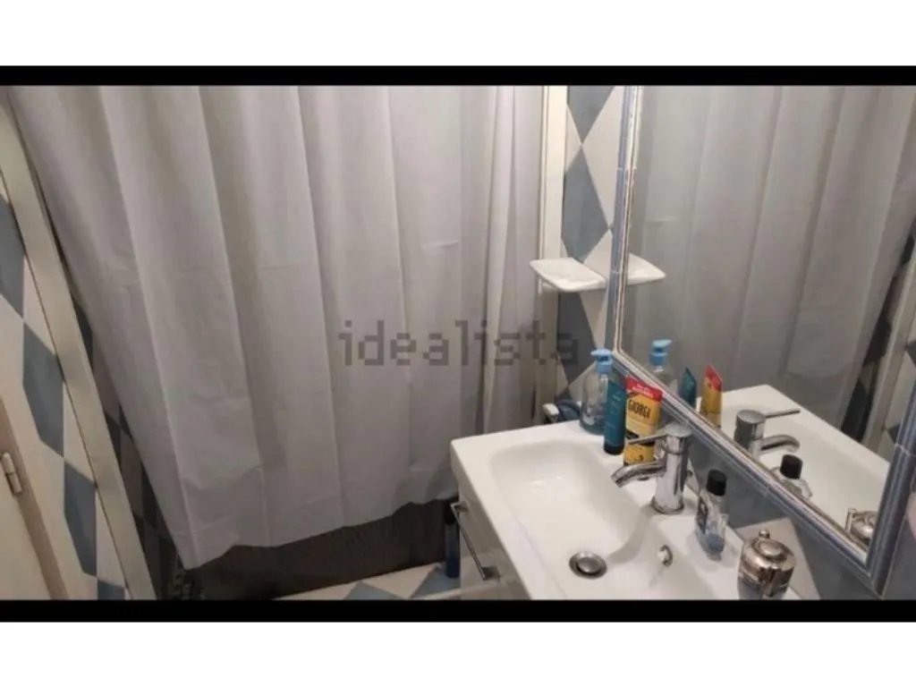 Salles de bain - 7-Room Apartment in Central Elche