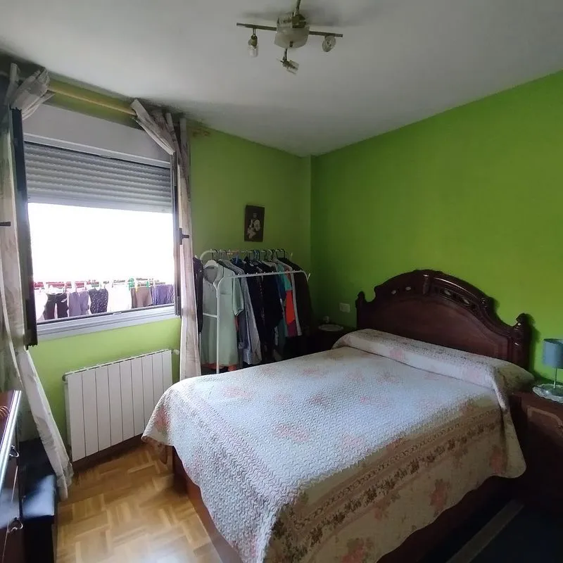 Chambres - 1-Bed Flat with Garage in Avilés