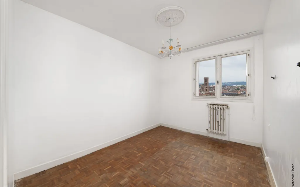 Pièces - Appartement T4 avec Vue Imprenable à Toulouse