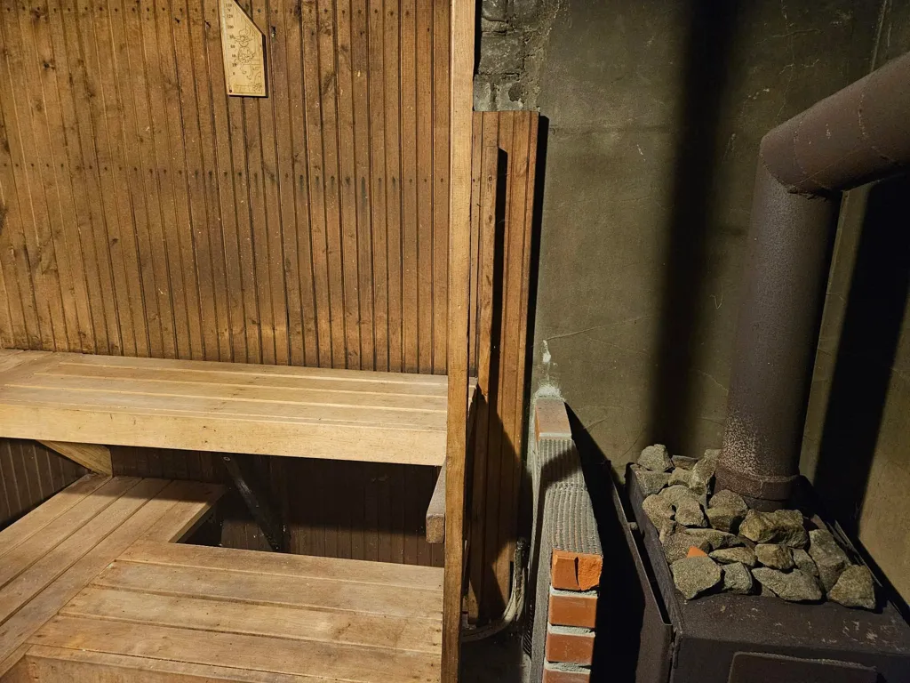 Stanze - Spacious House with Sauna in Raeküla, Pärnu