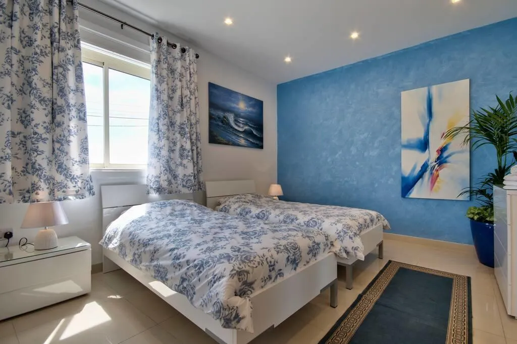Bedrooms - 4-bedroom house in Ibragg