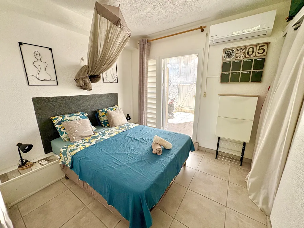 Chambres - Appartement meublé avec terrasses à Saint-François