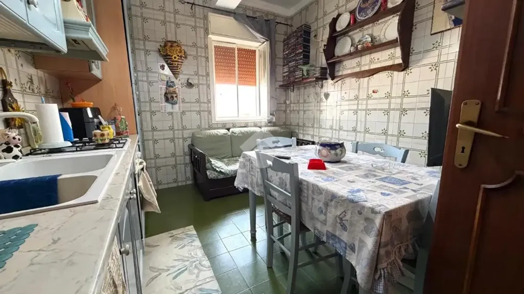 Söögituba - Two-Bedroom Apartment with Balcony in Palermo