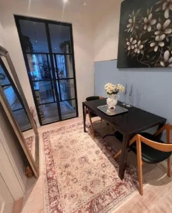 Salle à manger - Furnished 2-Bedroom Flat with Large Windows in Østerbro