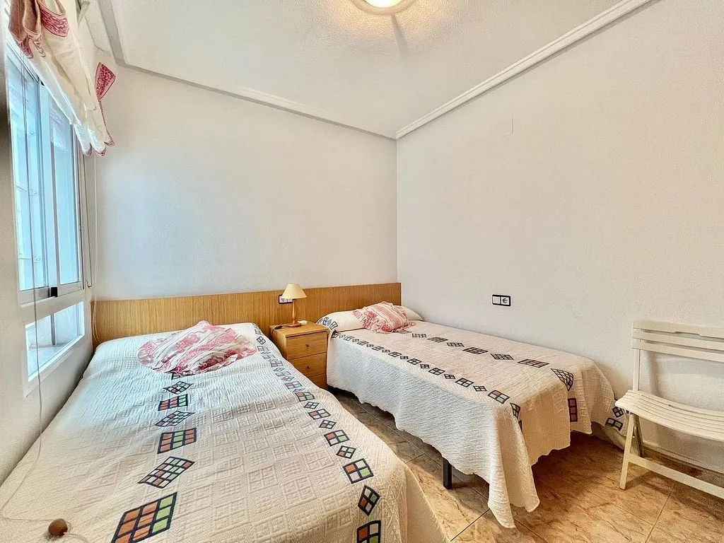 Magamistoad - Apartment with Balcony and Garage in Torrevieja