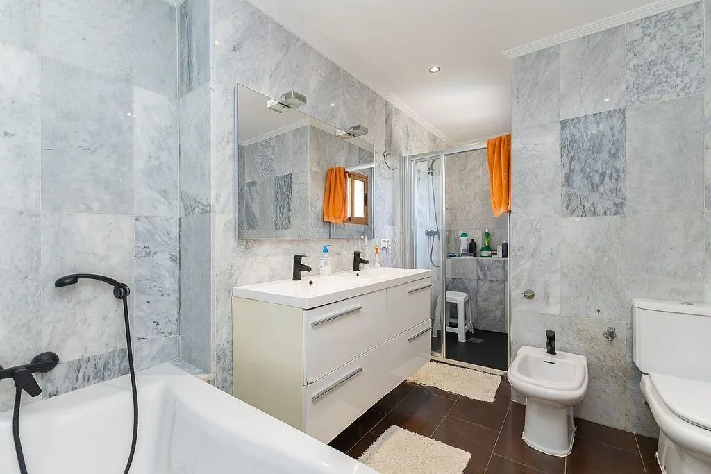 Salles de bain - Chalet with Pool and Terrace in L'Eliana