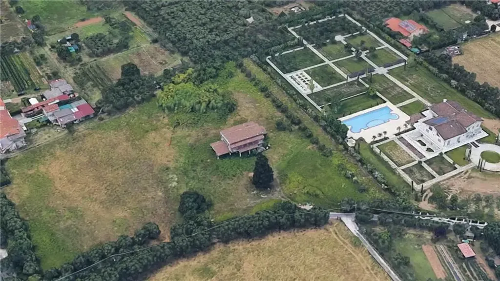 Vue aérienne - Unfinished Villa with Large Plot in Forte Dei Marmi