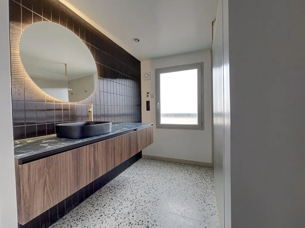 Salles de bain - Duplex avec Terrasse à Toulouse