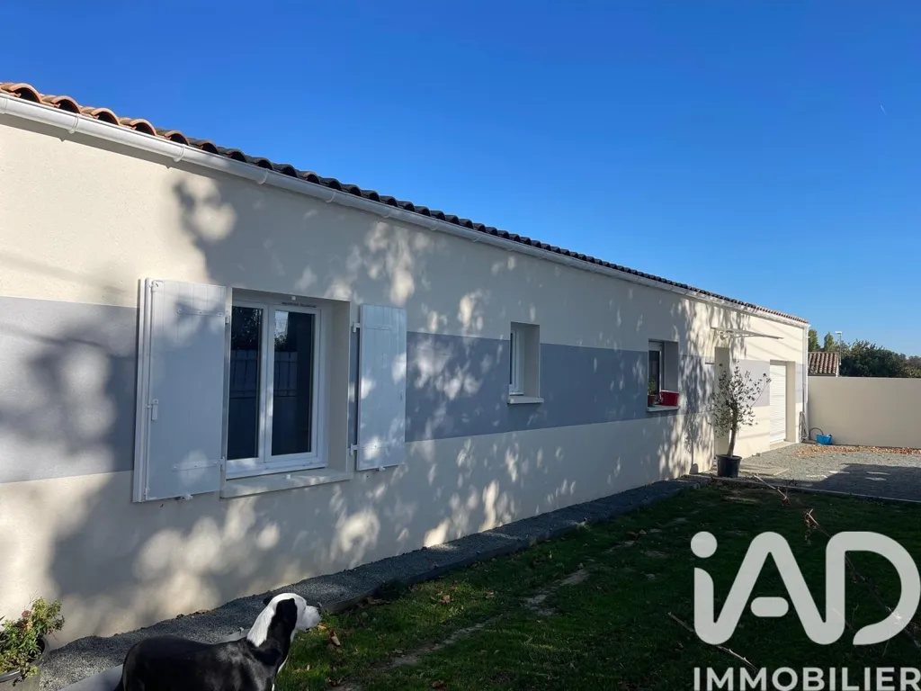Välivaade - Modern Villa with Garden in Saint-Agnant
