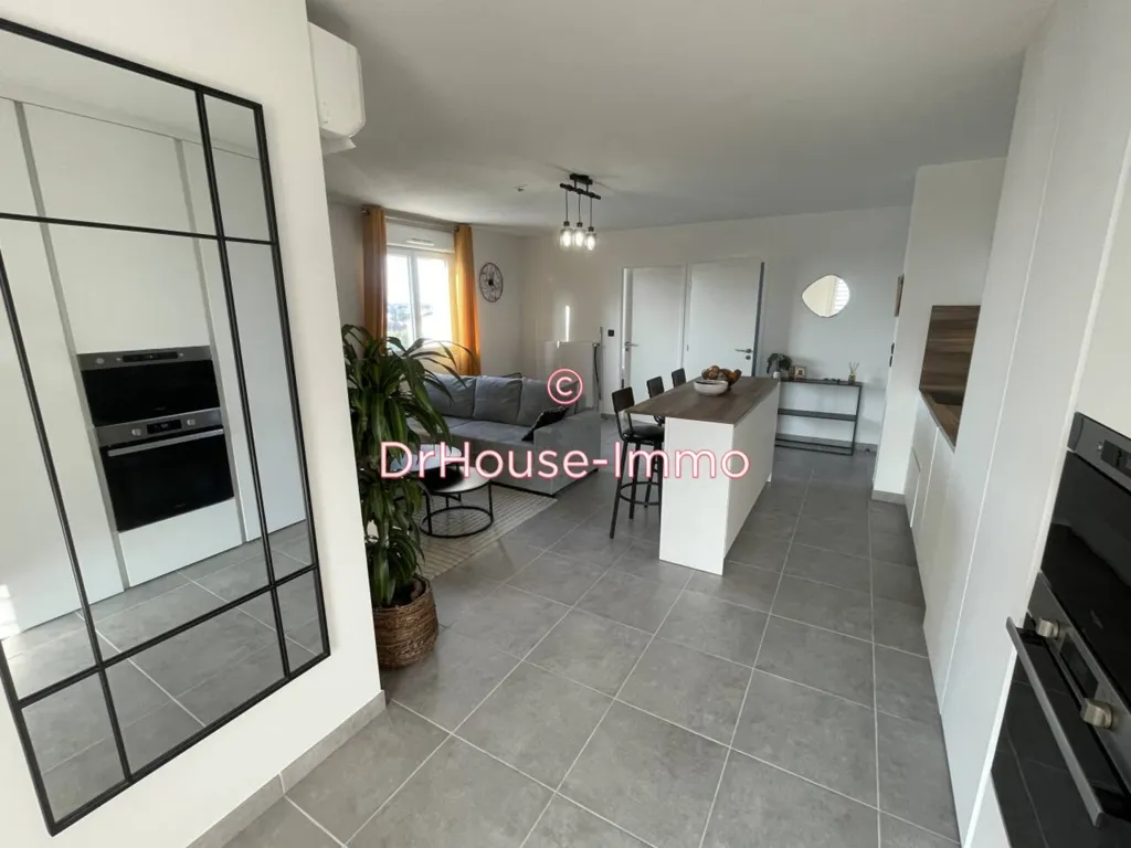 Cuisine - Appartement T3 avec Balcon Couvert à Béziers