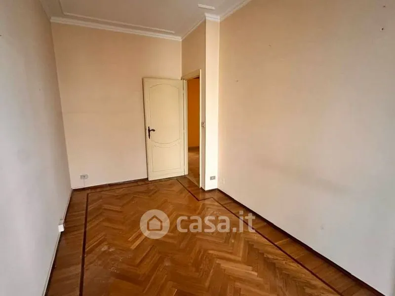 Toad - Spacious Apartment with Balcony in Crocetta, Turin