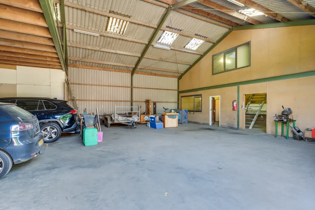 Garage - Woonboerderij with Looft in Rijkevoort
