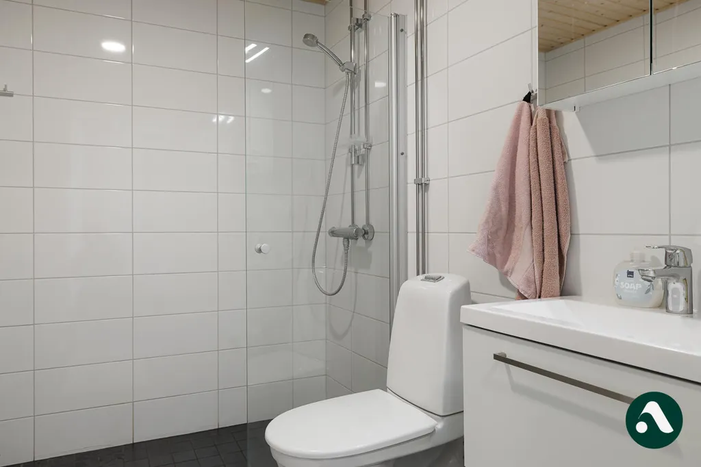 Salles de bain - Appartement à Tampere